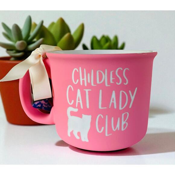 NEW Soft Pink & White Childless Cat Lady Club Cats Kitten Coffee Tea Mug - Picture 6 of 6